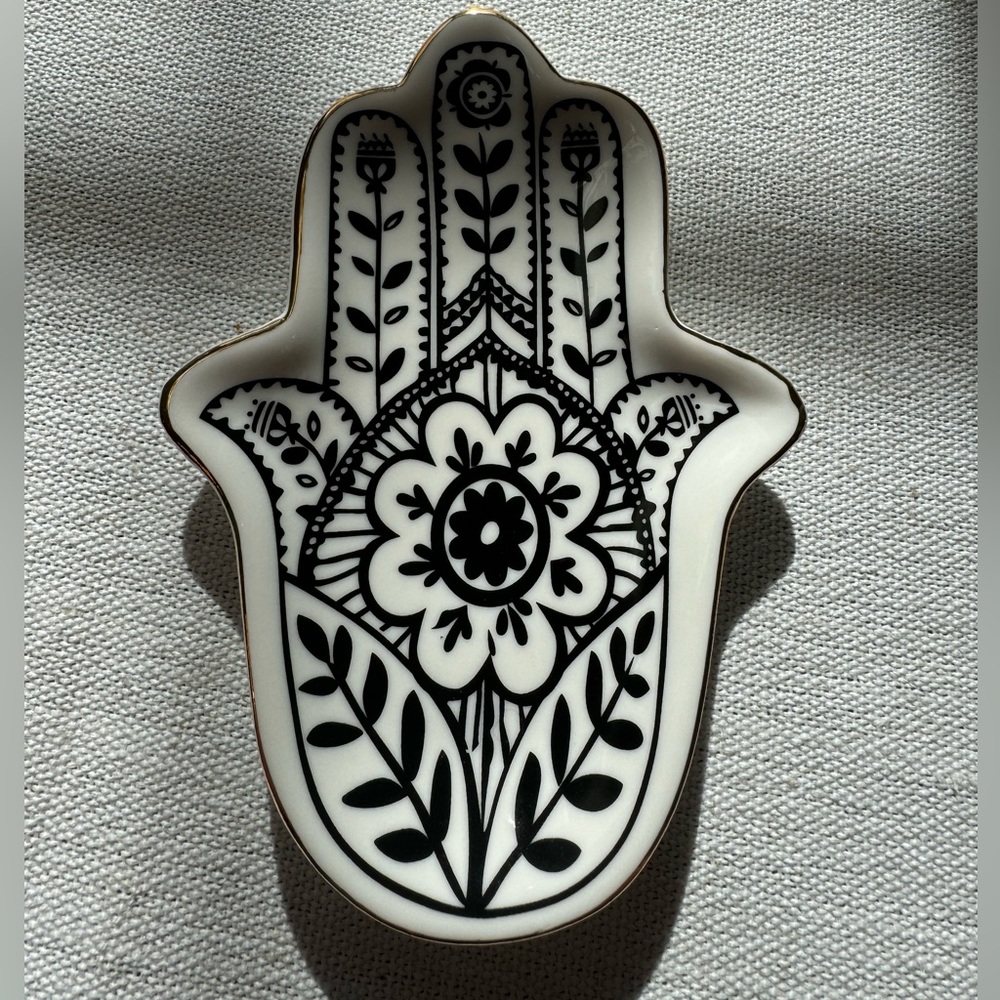 Mini Hand Dish - Black and Cream